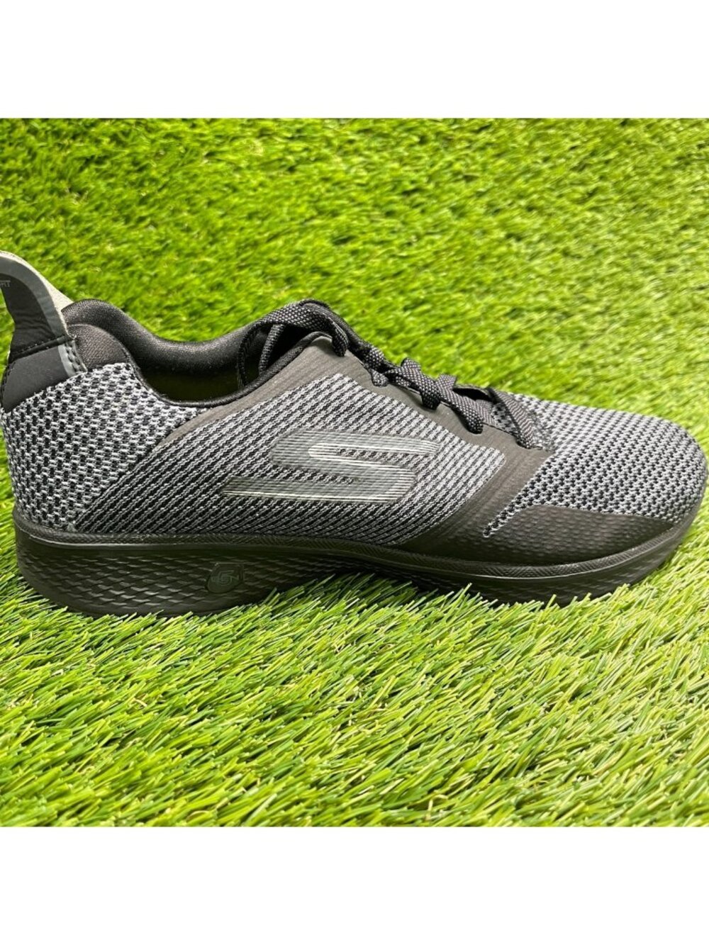 Skechers Go Walk 4 Womens Size 8.5 Black Gray Athletic Running Shoes Sneakers